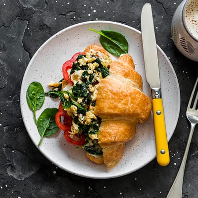 Spinach and Corn Croissant 120 g