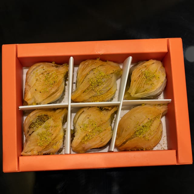 Classic Turkish Mideye Baklava